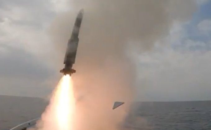 Pakistan Navy launches LY-80 surface to air missile during successful air defense test at sea